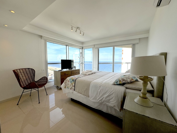 Dorm ppal vista al mar